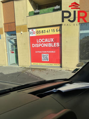 Local commercial - 185 m²