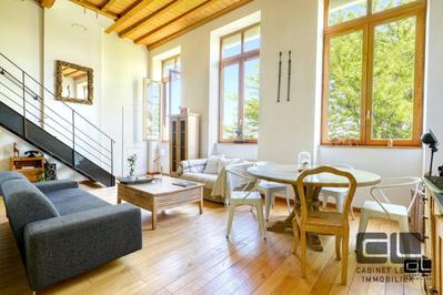 Appartement - 94 m² - 4 pièces