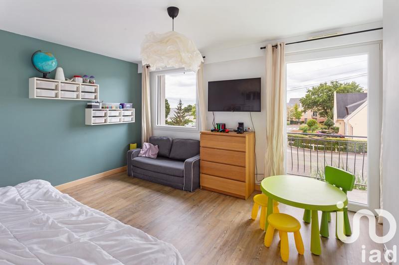 Maison - 198 m² - 9 pièces