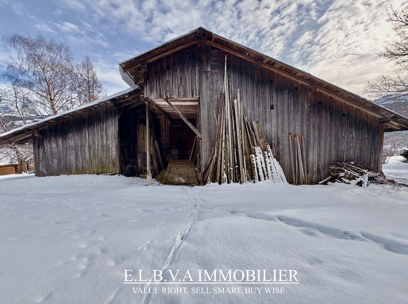Corps de ferme - 400 m² - 12 pièces