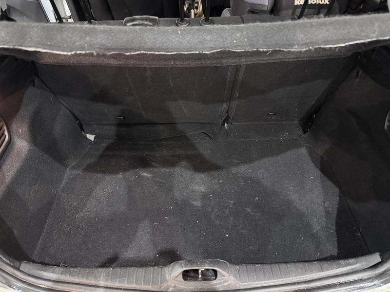 Peugeot 208 1.2l 82cv Distri Neuve