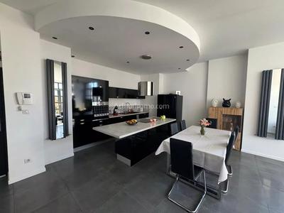 Appartement - 78 m² - 3 pièces