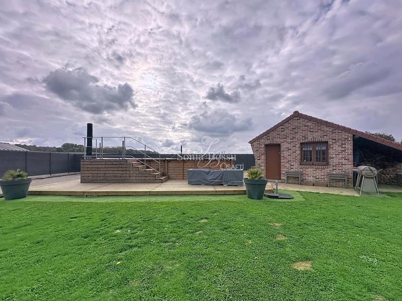 Maison - 110 m² - 5 pièces