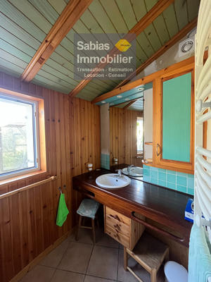 Maison - 97 m² - 6 pièces