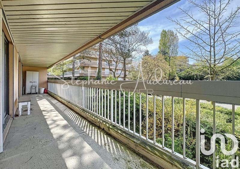 Appartement - 99 m² - 5 pièces