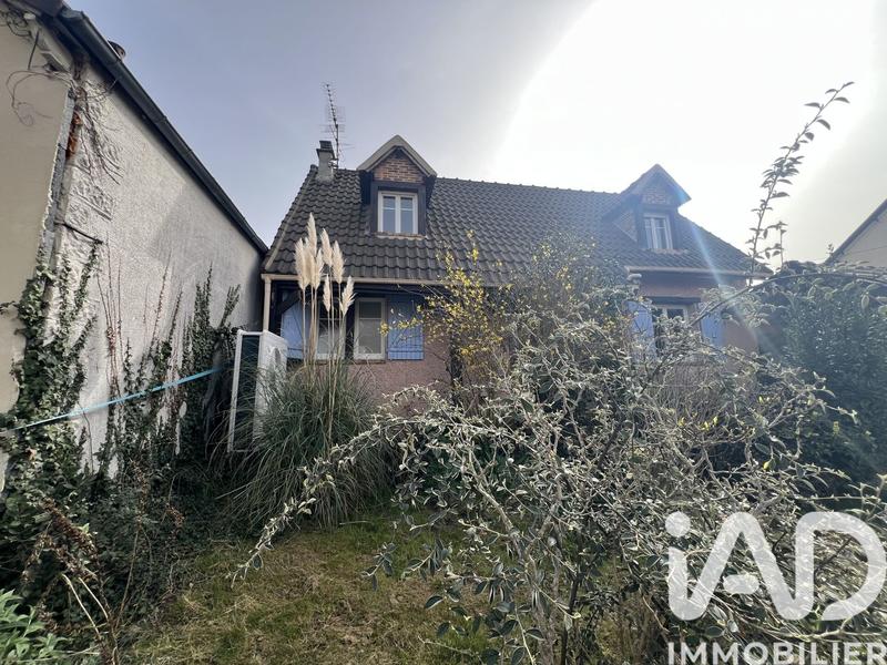 Maison - 95 m² - 4 pièces