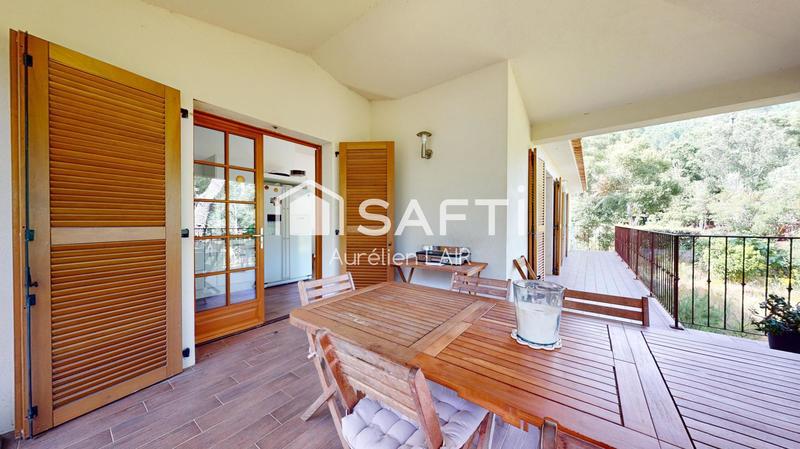 Maison - 96 m² - 4 pièces