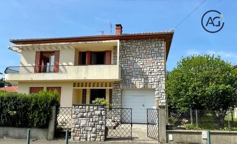 Maison - 156 m² - 7 pièces