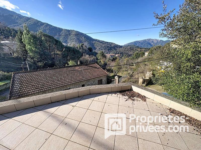 Maison - 166 m² - 5 pièces