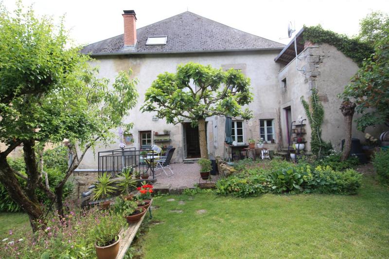 Maison de village - 200 m² - 5 pièces