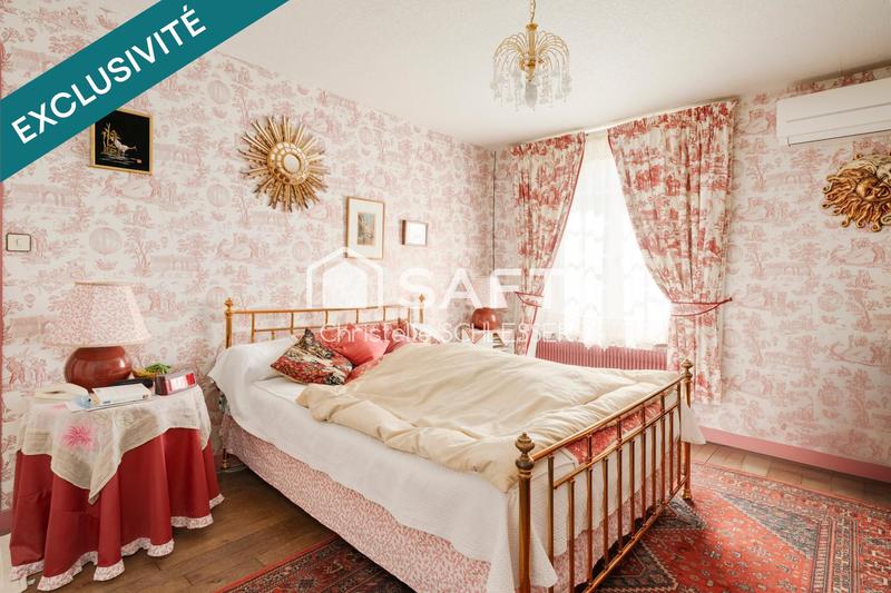 Maison - 343 m² - 9 pièces