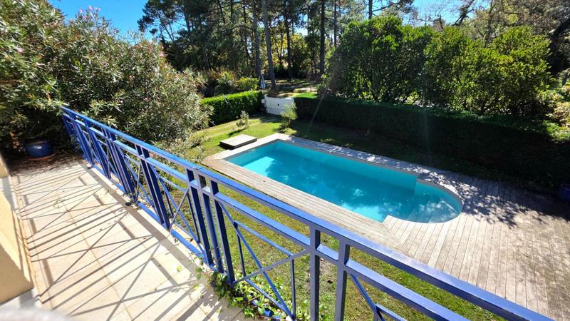 Maison - 175 m² - 7 pièces