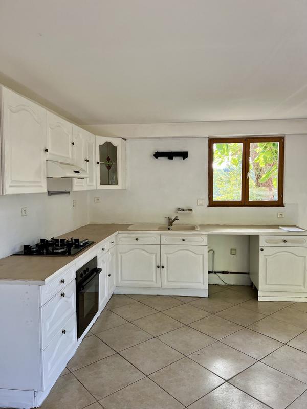 Maison - 112 m² - 4 pièces