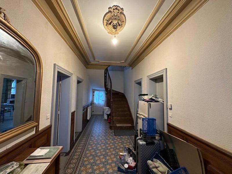 Demeure - 190 m² - 8 pièces