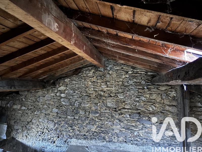 Maison de village - 80 m² - 4 pièces