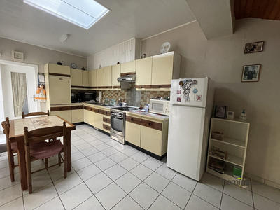 Maison - 105 m² - 4 pièces