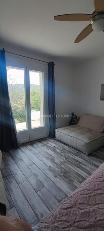 Villa - 104 m² - 4 pièces