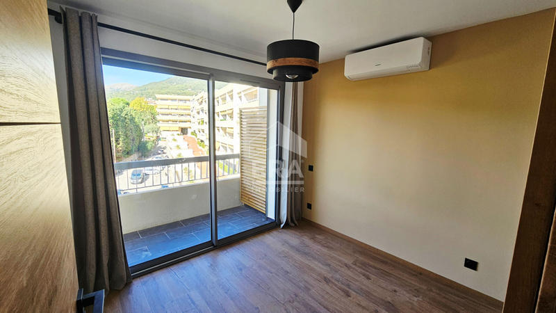 Appartement - 74 m² - 4 pièces