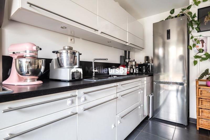 Appartement - 81 m² - 4 pièces