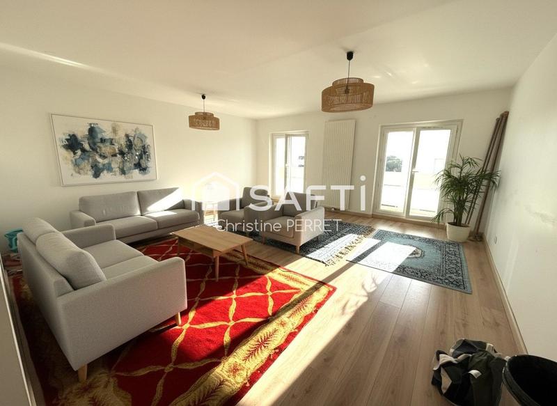 Appartement - 96 m² - 4 pièces