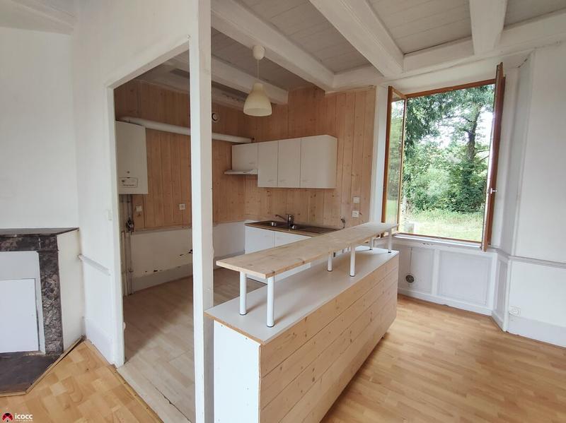 Maison - 90 m² - 3 pièces
