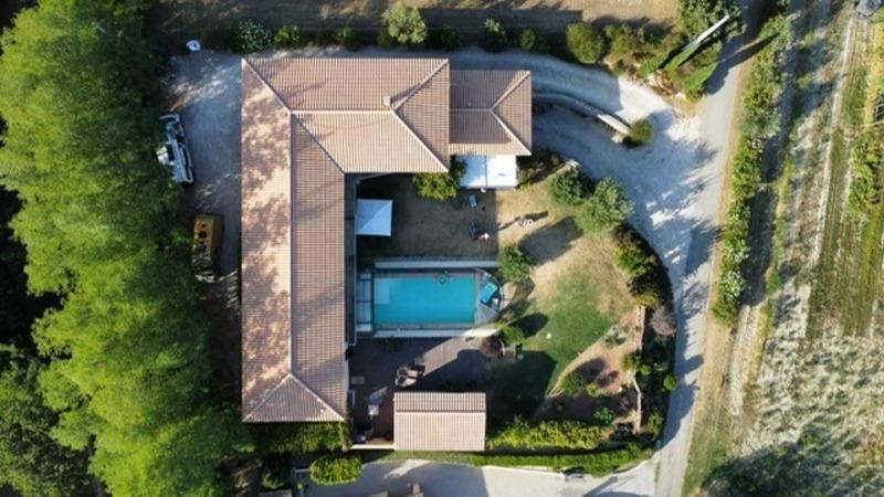 Maison - 380 m² - 11 pièces