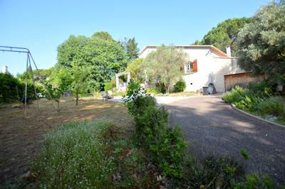 Maison - 170 m² - 7 pièces