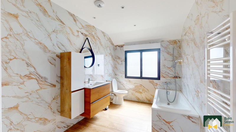 Maison traditionnelle - 172 m² - 7 pièces