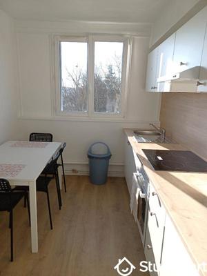 Chambre - 9 m² - 1 pièce