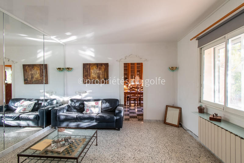 Maison - 200 m² - 7 pièces