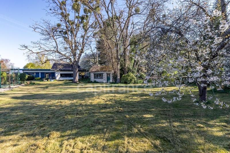 Villa - 320 m² - 9 pièces