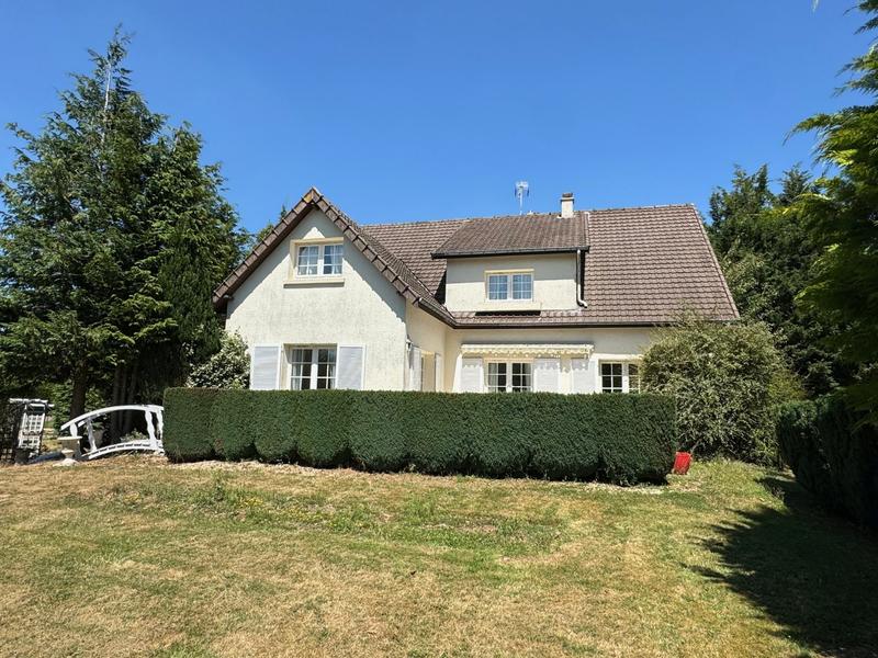 Maison - 175 m² - 6 pièces