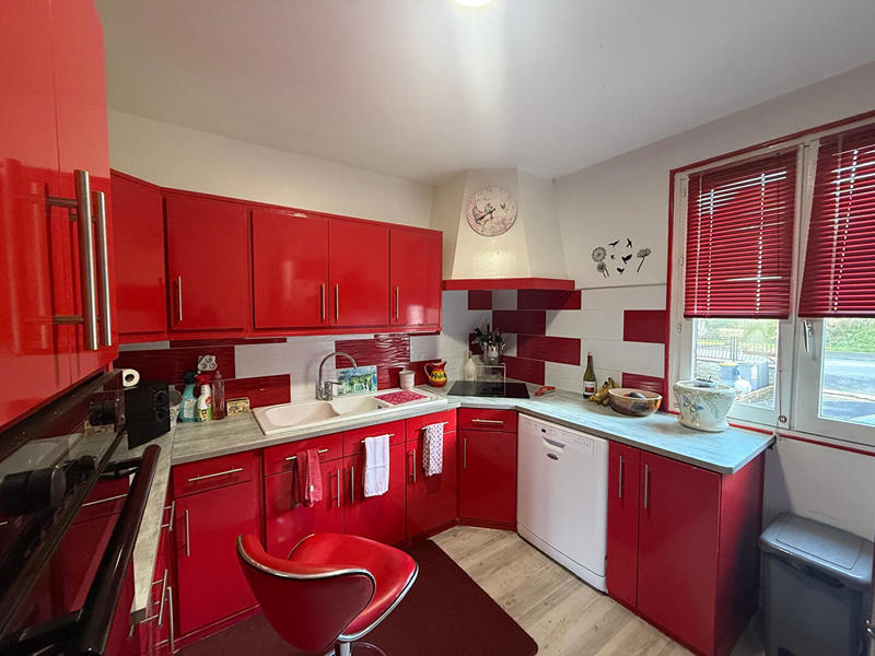 Maison - 110 m² - 4 pièces