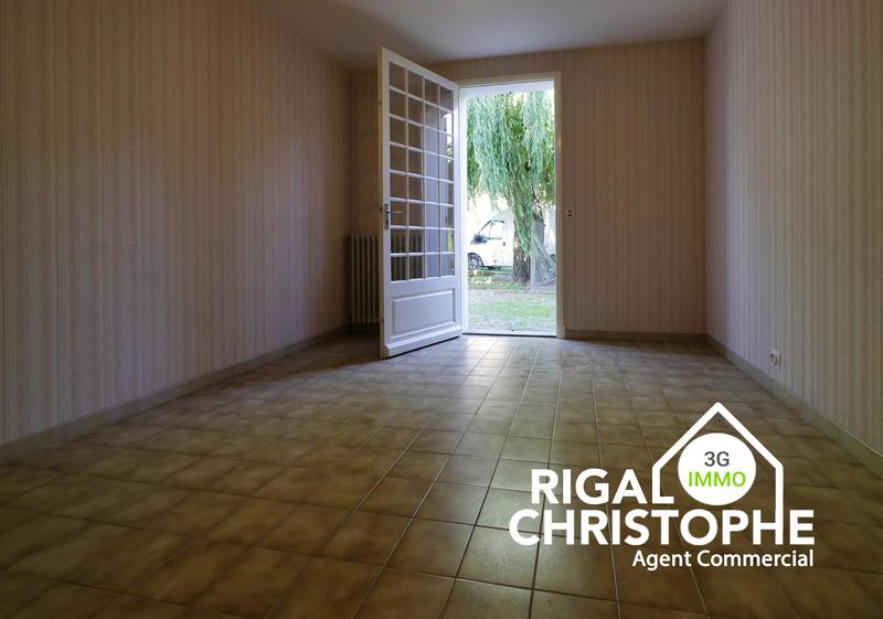 Maison traditionnelle - 195 m² - 9 pièces