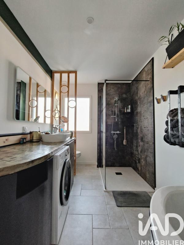 Maison - 97 m² - 5 pièces