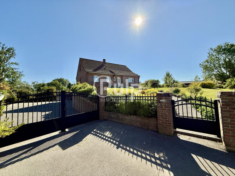 Maison - 106 m² - 6 pièces