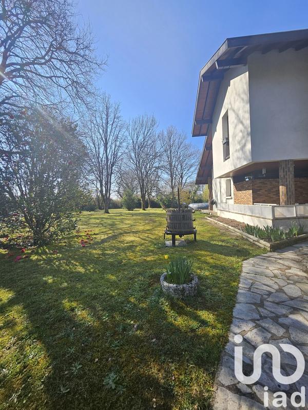 Maison - 167 m² - 6 pièces