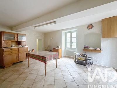 Maison de village - 112 m² - 4 pièces