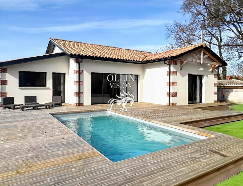 Villa - 143 m² - 6 pièces
