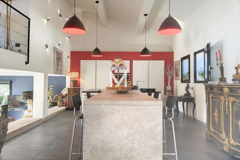 Maison - 154 m² - 4 pièces