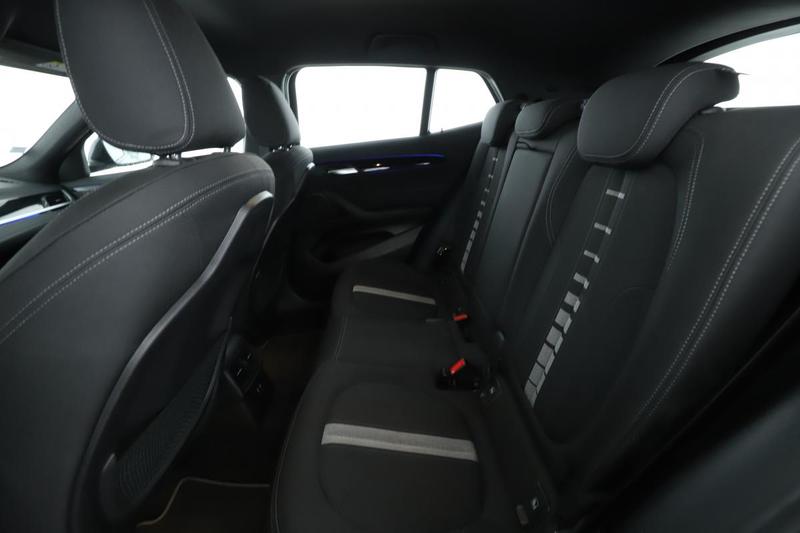 Bmw X2 sDrive18i Dkg7 136 ch