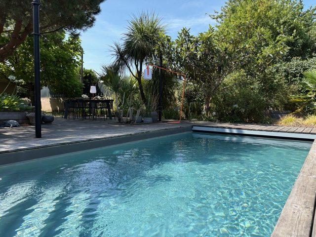 Maison - 169 m² - 6 pièces