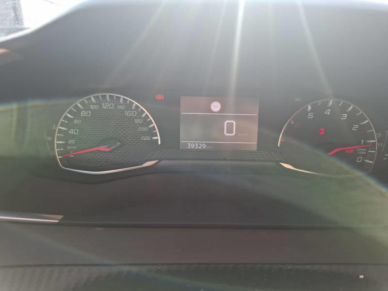 Peugeot 208 PureTech 75 s&amp;S Bvm5 Style