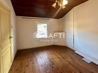 Maison - 105 m² - 5 pièces