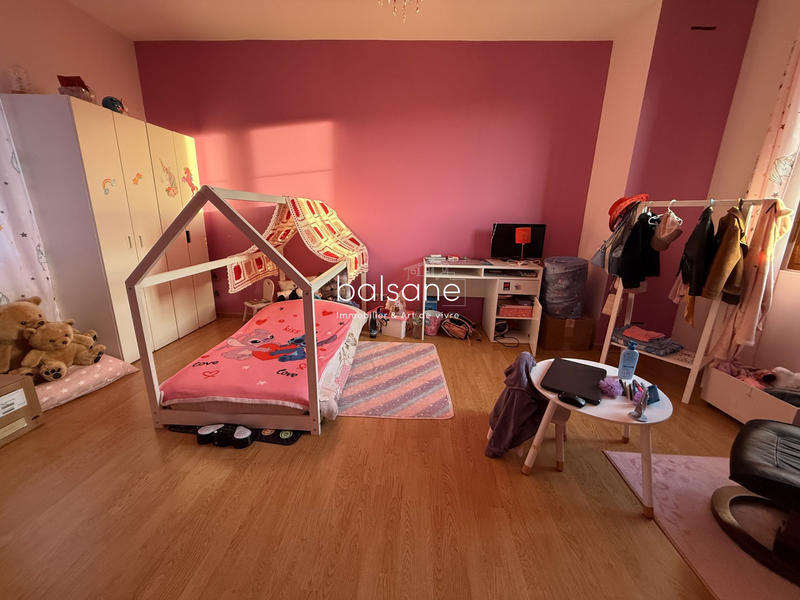 Maison - 100 m² - 6 pièces