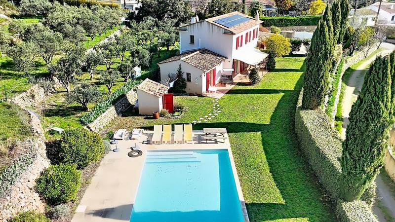 Maison - 146 m² - 5 pièces