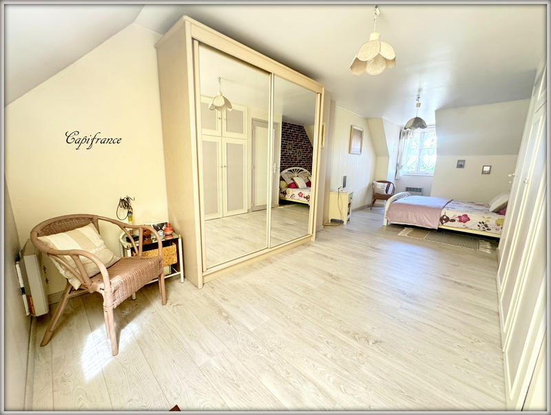 Maison - 92 m² - 5 pièces