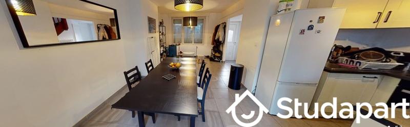 Chambre - 11 m² - 1 pièce