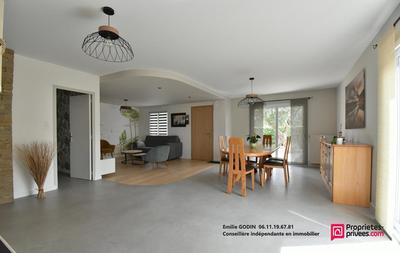 Maison - 130 m² - 5 pièces