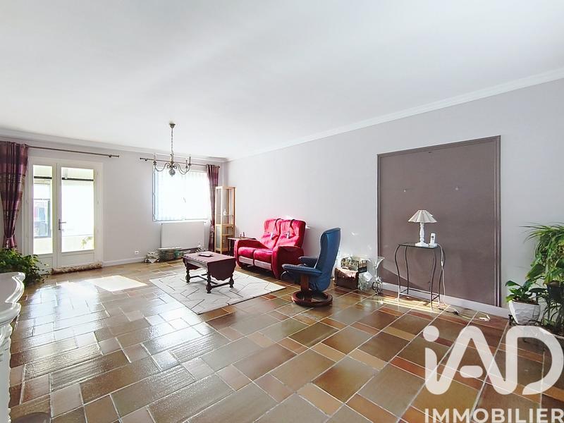 Maison de village - 205 m² - 9 pièces